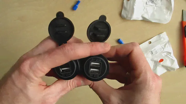 Автомобильная зарядка USB в панель на 2 порта / Цена-качество
