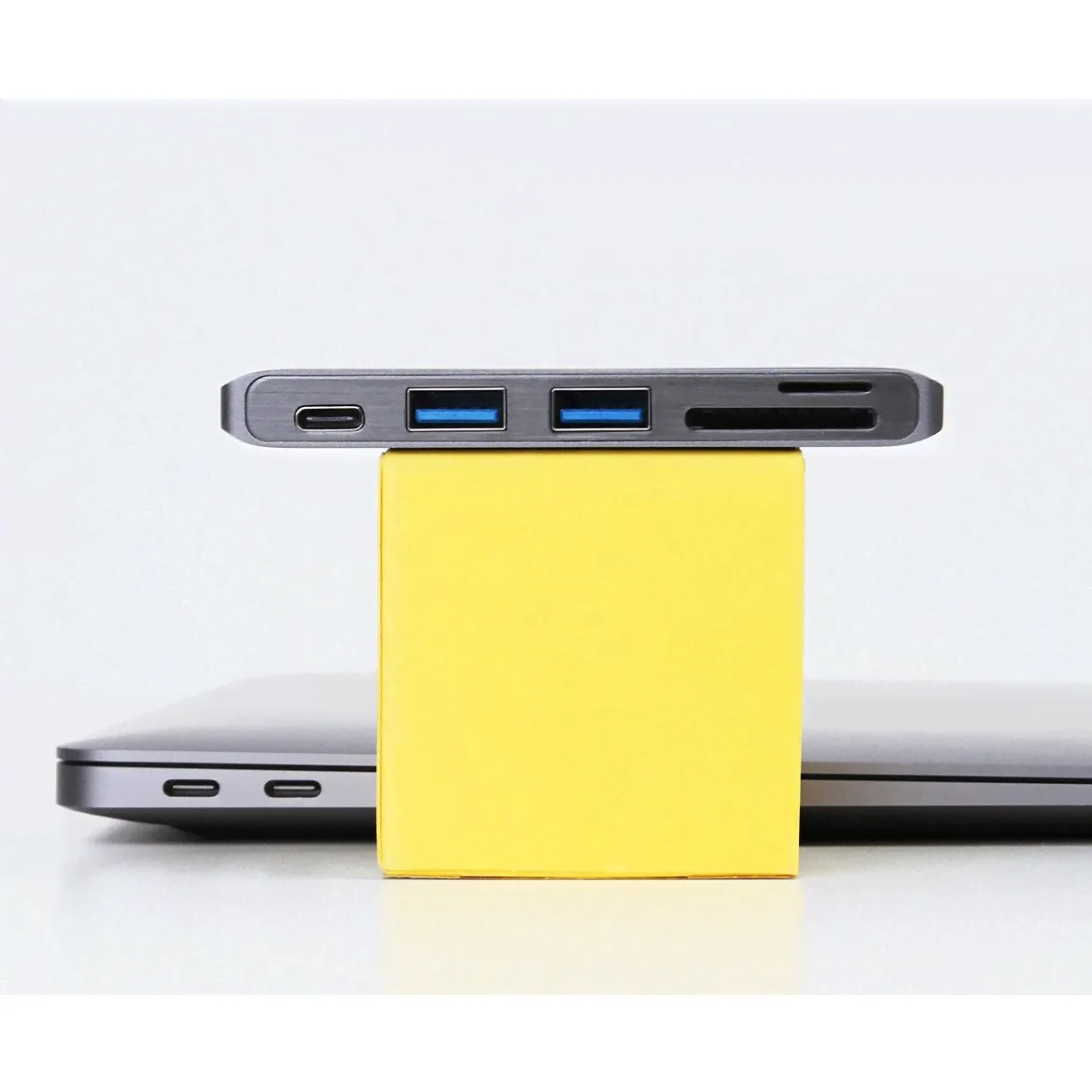 Rombica Type-C M2 картридер/usb-хаб-1